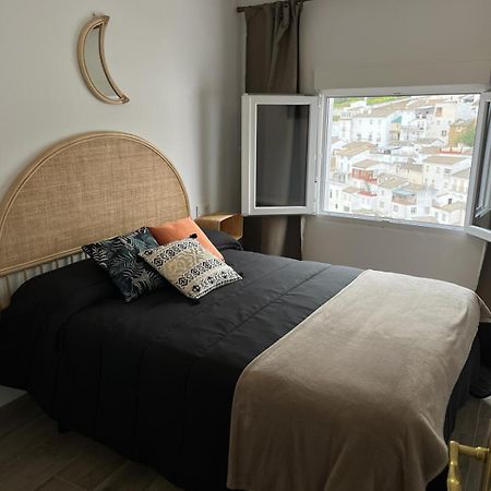 Apartamento El Patio. Setenil De Las Bodegas المظهر الخارجي الصورة