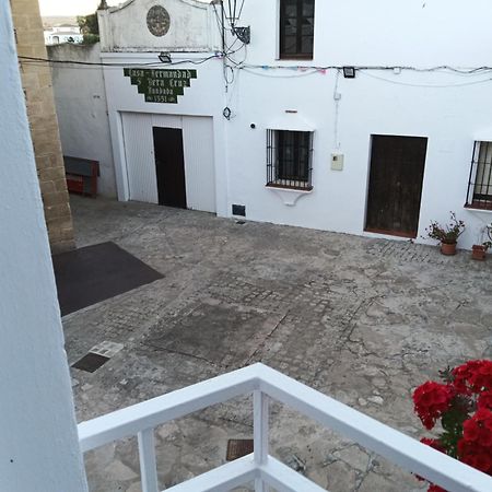 Apartamento El Patio. Setenil De Las Bodegas المظهر الخارجي الصورة